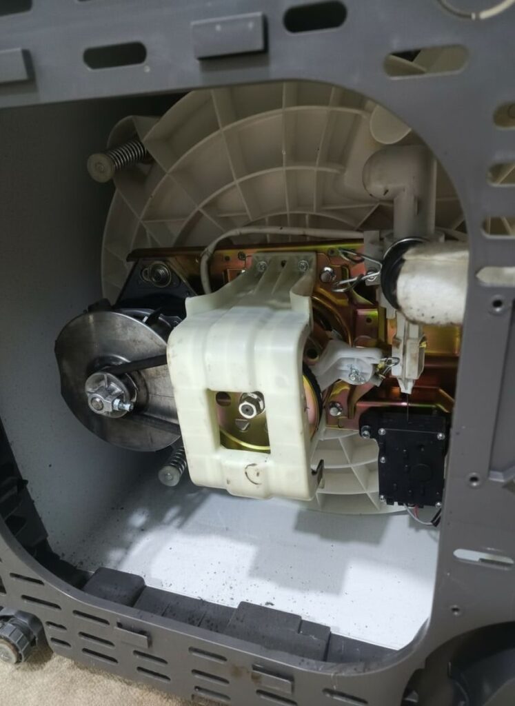 whatsapp image 2025 10 03 at 22.50.48 7960d57f